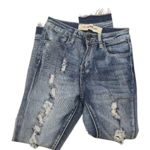 Legit Distressed Jeans